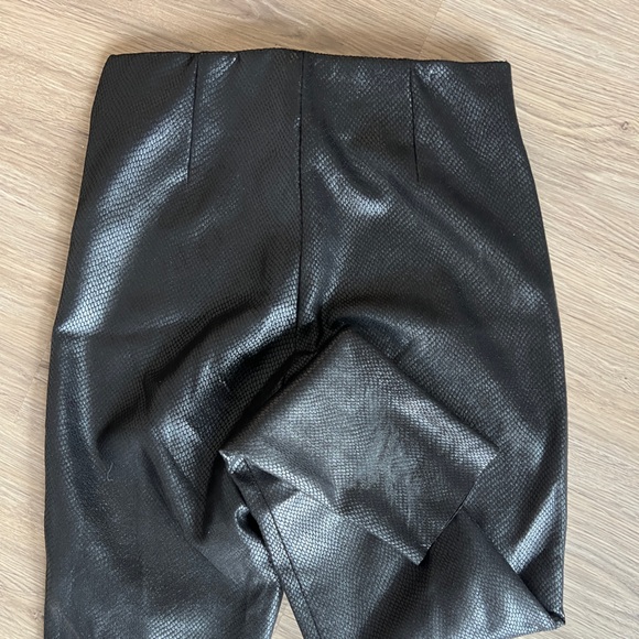 Zara pants - Picture 3 of 7